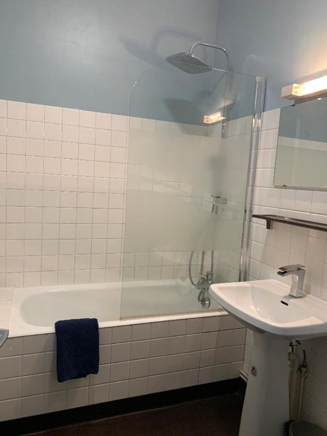 Caveau Du Rond Point Buxy Exteriör bild
